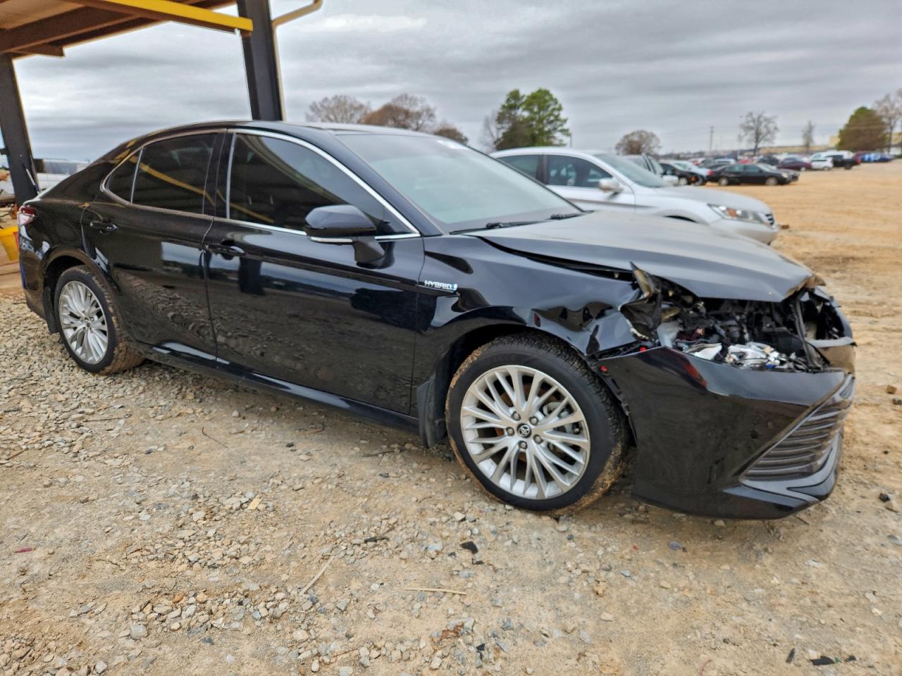 2020 TOYOTA CAMRY XLE photo 7