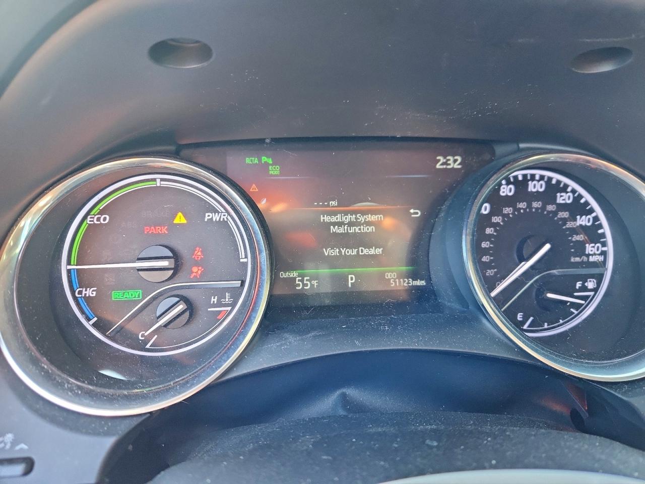 2020 TOYOTA CAMRY XLE photo 17