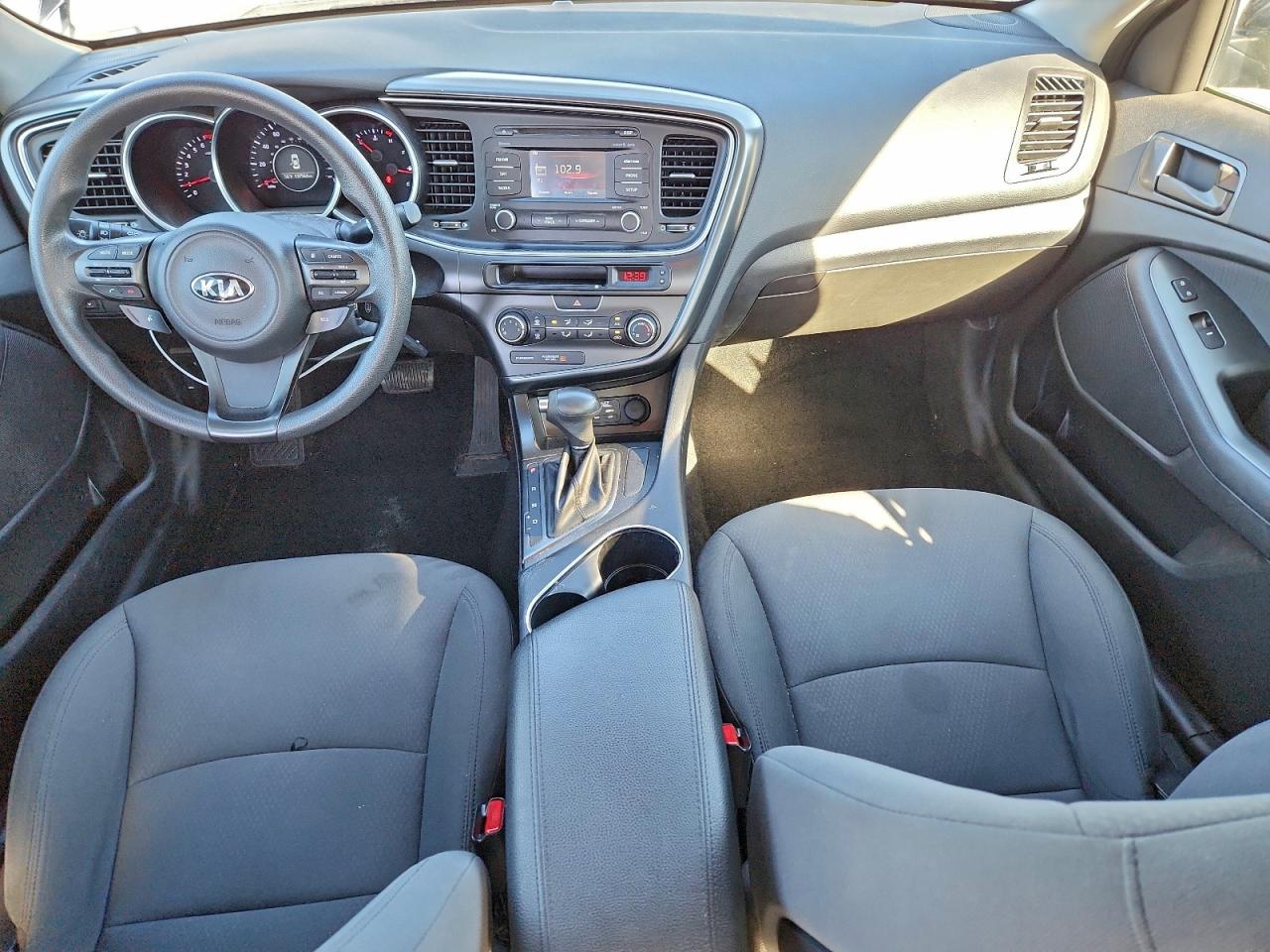 2015 KIA OPTIMA LX photo 16