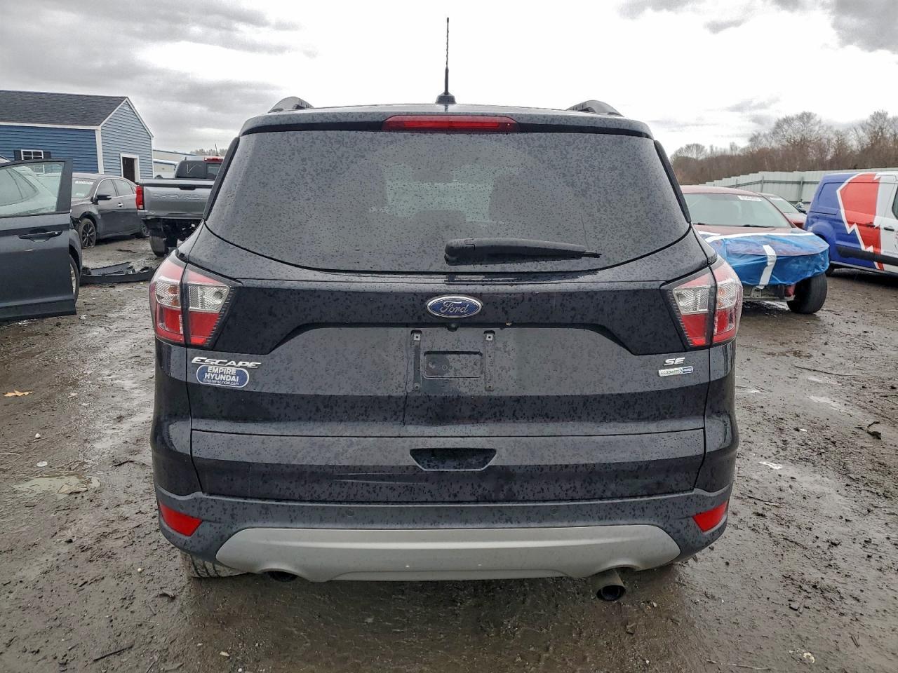 2017 FORD ESCAPE SE photo 16