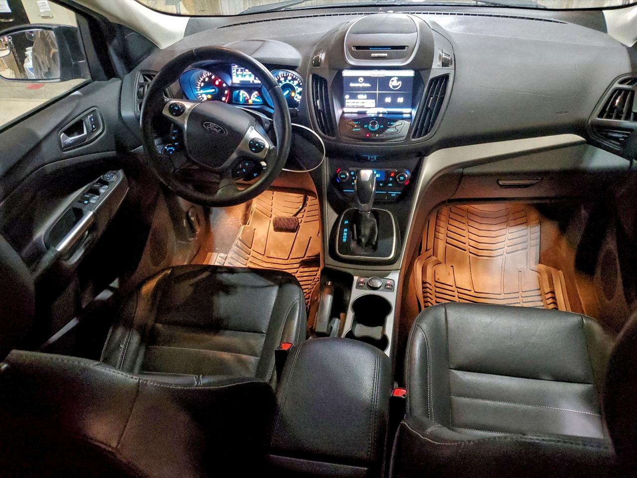 2014 FORD ESCAPE SE photo 15