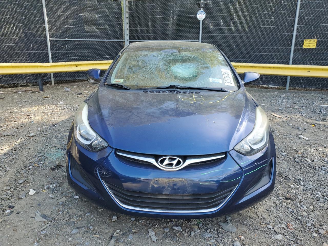 2016 HYUNDAI ELANTRA SE photo 9