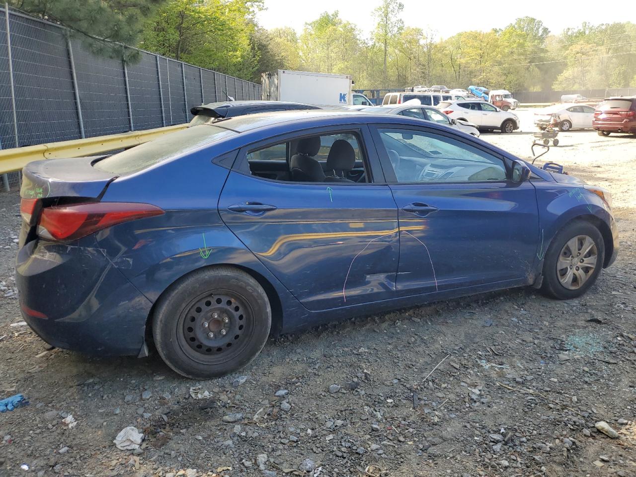 2016 HYUNDAI ELANTRA SE photo 5