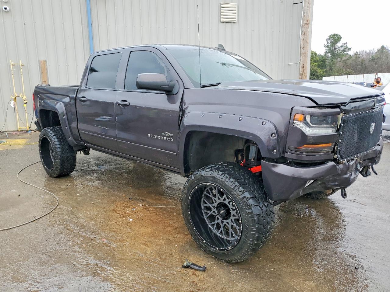 2016 CHEVROLET SILVERADO K1500 LT photo 4