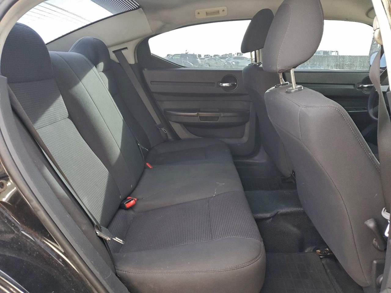 2010 DODGE CHARGER photo 10