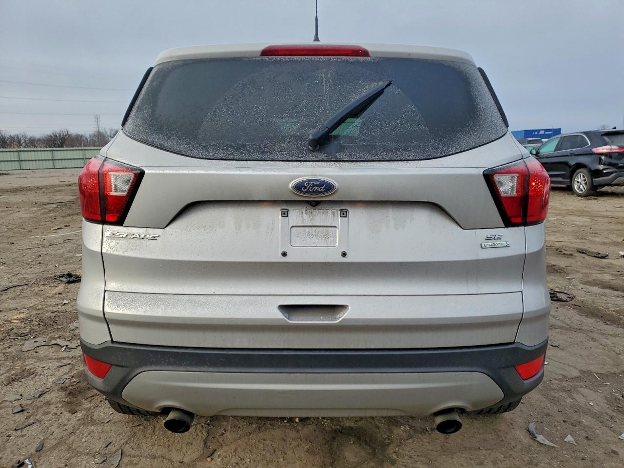 2019 FORD ESCAPE SE photo 16