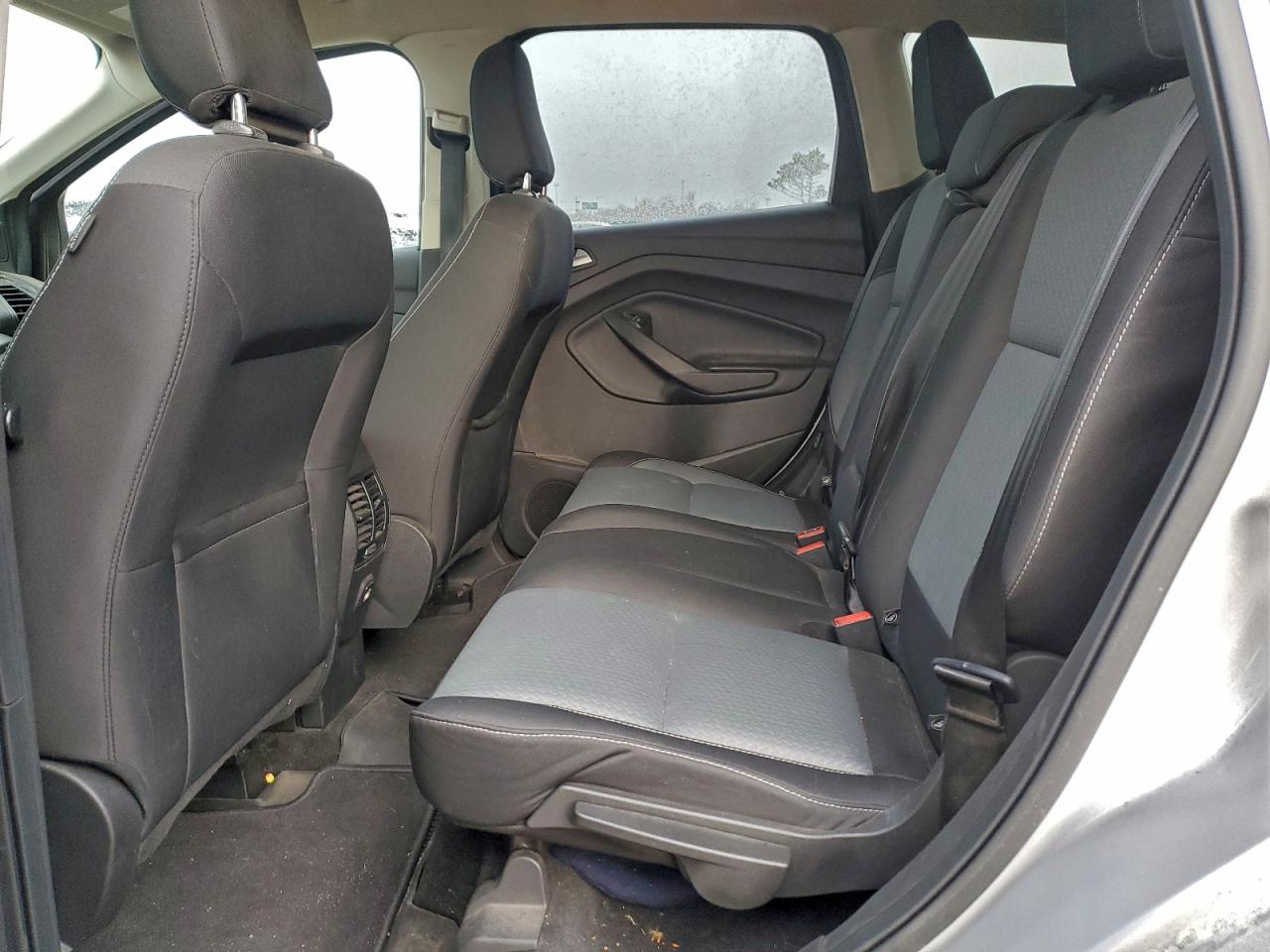 2019 FORD ESCAPE SE photo 31