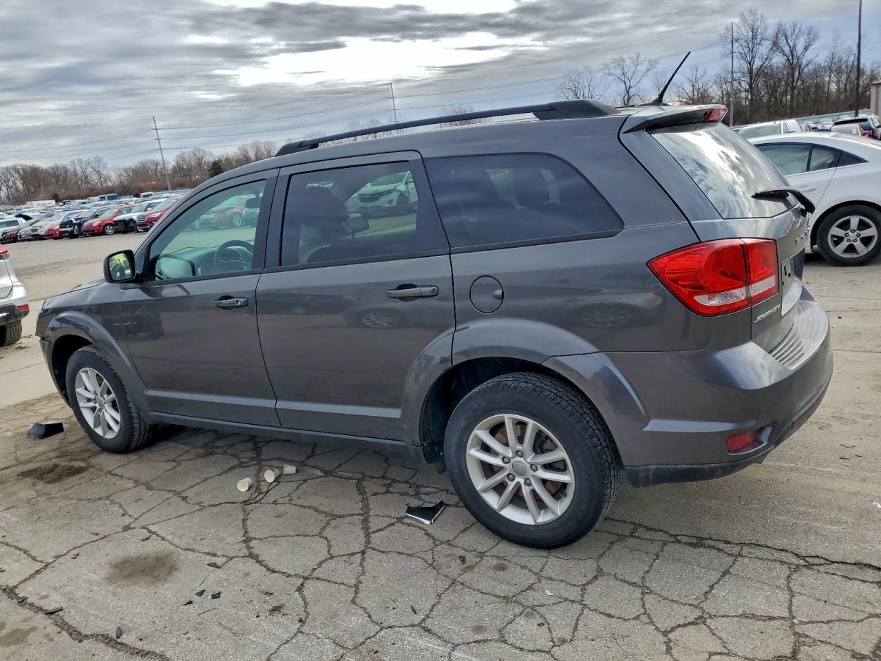 2015 DODGE JOURNEY SXT photo 2