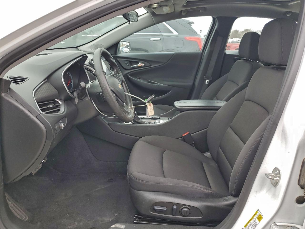 2023 CHEVROLET MALIBU LT photo 13