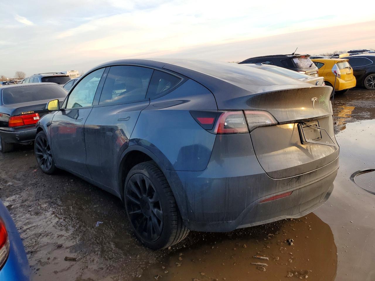2021 TESLA MODEL Y photo 4