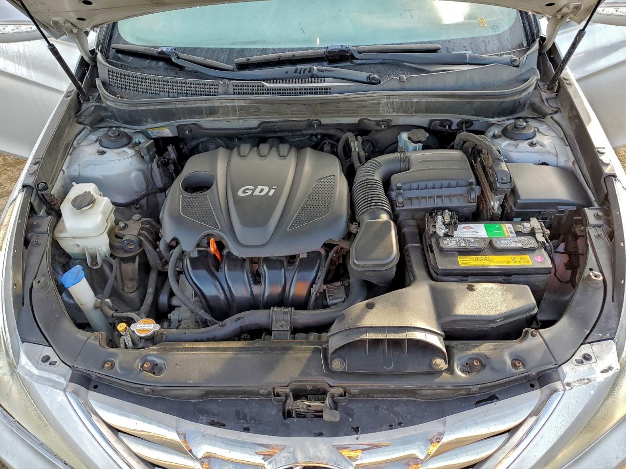 2012 HYUNDAI SONATA SE photo 11