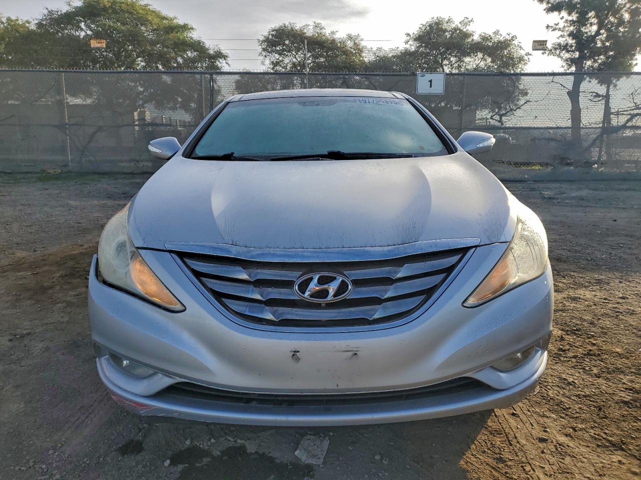 2012 HYUNDAI SONATA SE photo 5