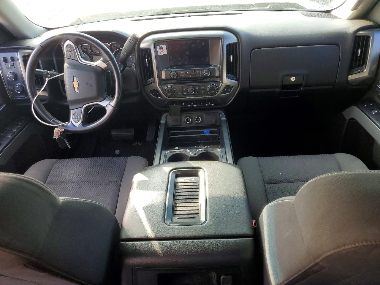 2017 CHEVROLET SILVERADO K1500 LT photo 15