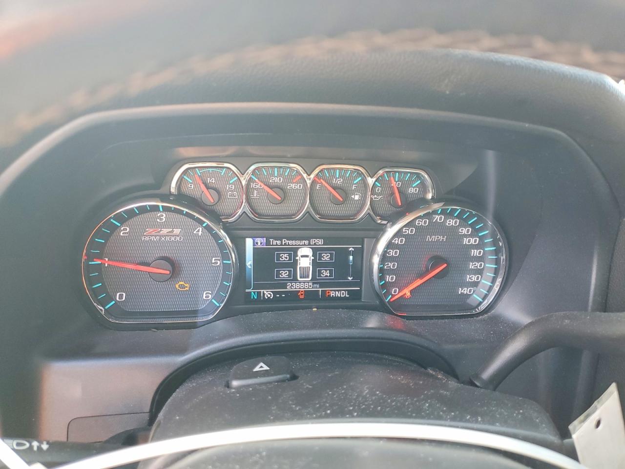 2017 CHEVROLET SILVERADO K1500 LT photo 17