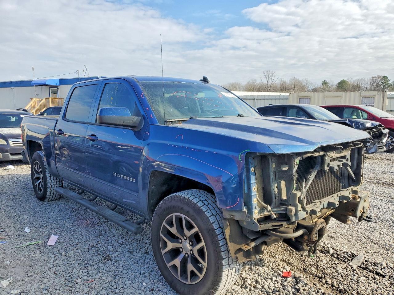 2017 CHEVROLET SILVERADO K1500 LT photo 7