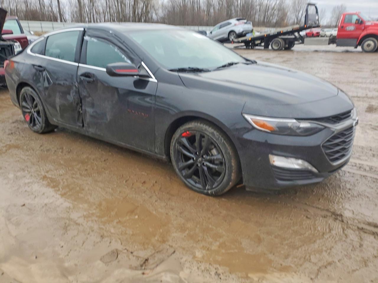 2022 CHEVROLET MALIBU LT photo 4