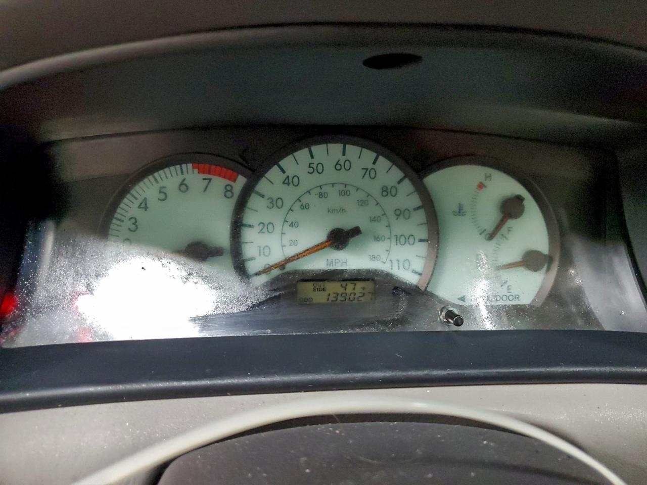 2004 TOYOTA COROLLA CE photo 25