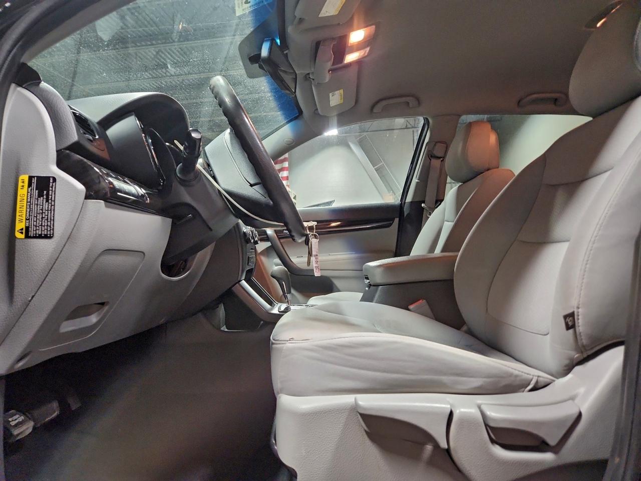 2012 KIA SORENTO BASE photo 7