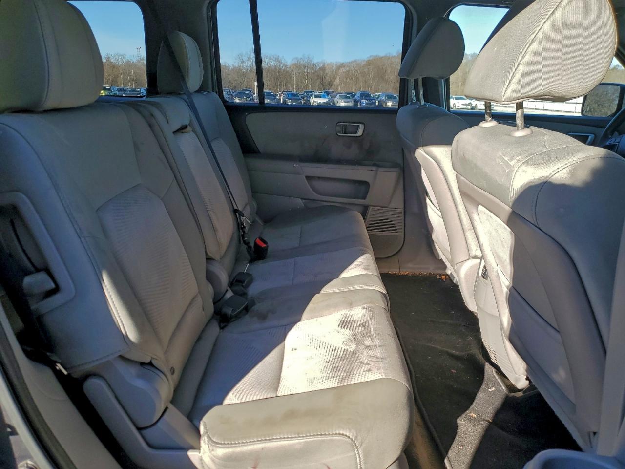 2013 HONDA PILOT LX photo 21