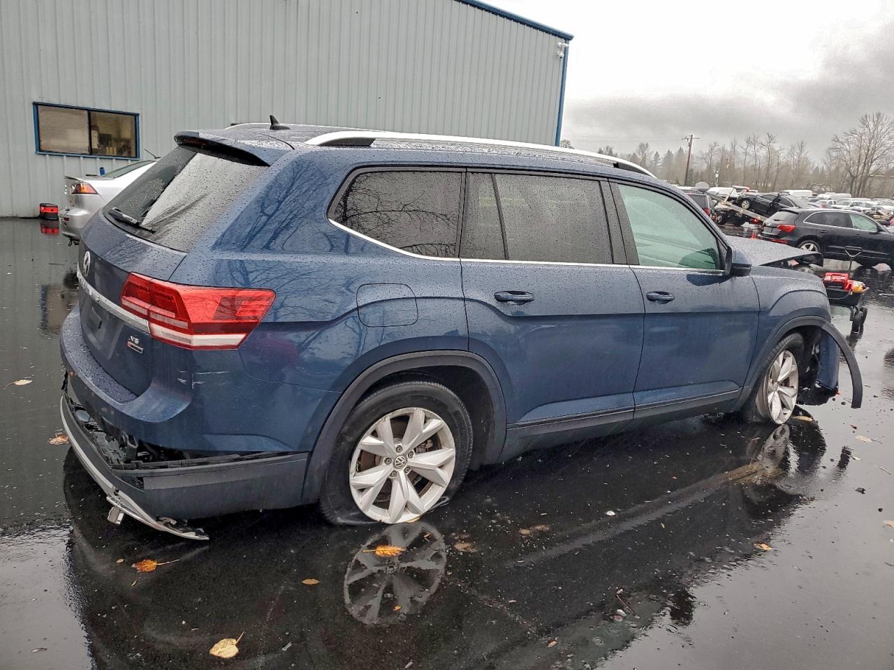 2018 VOLKSWAGEN ATLAS SE photo 5