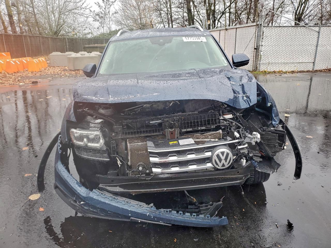 2018 VOLKSWAGEN ATLAS SE photo 9