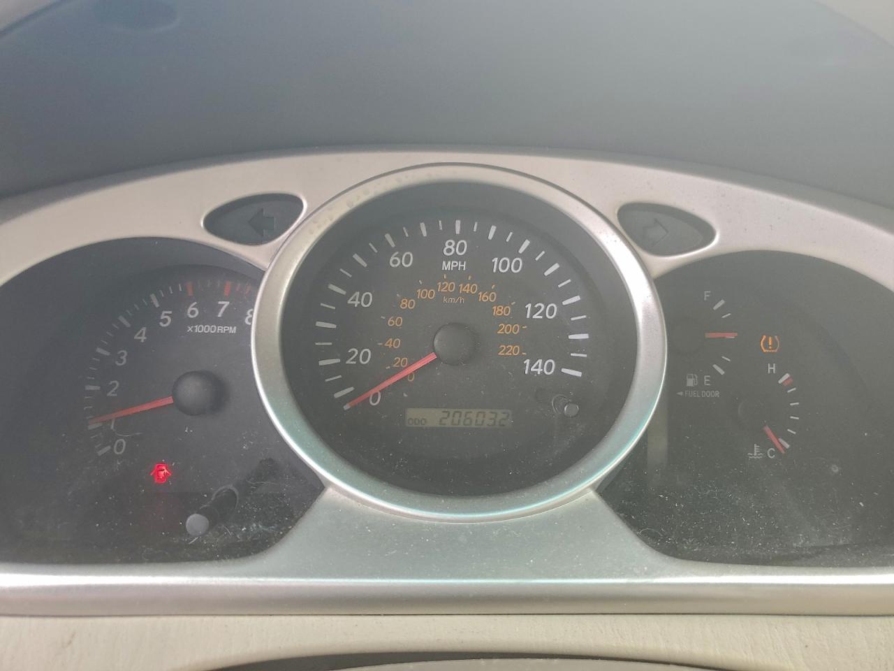 2005 TOYOTA HIGHLANDER LIMITED photo 9