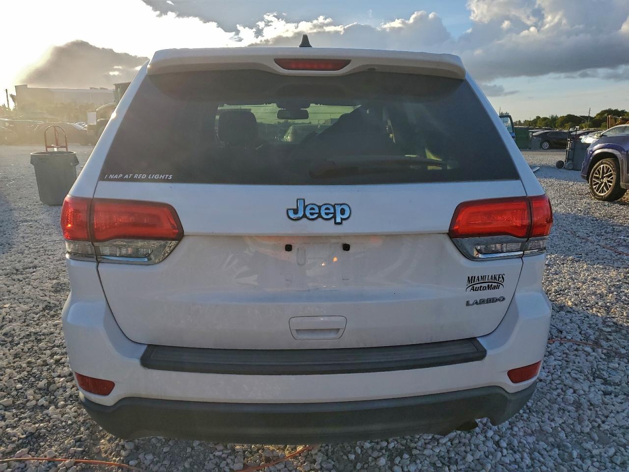 2015 JEEP GRAND CHEROKEE LAREDO photo 6