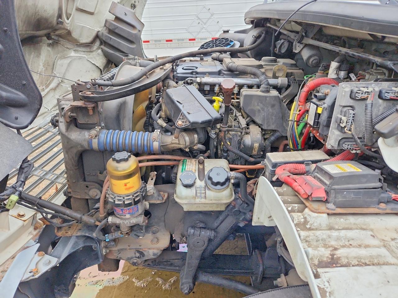 2019 FREIGHTLINER M2 106 MED photo 11