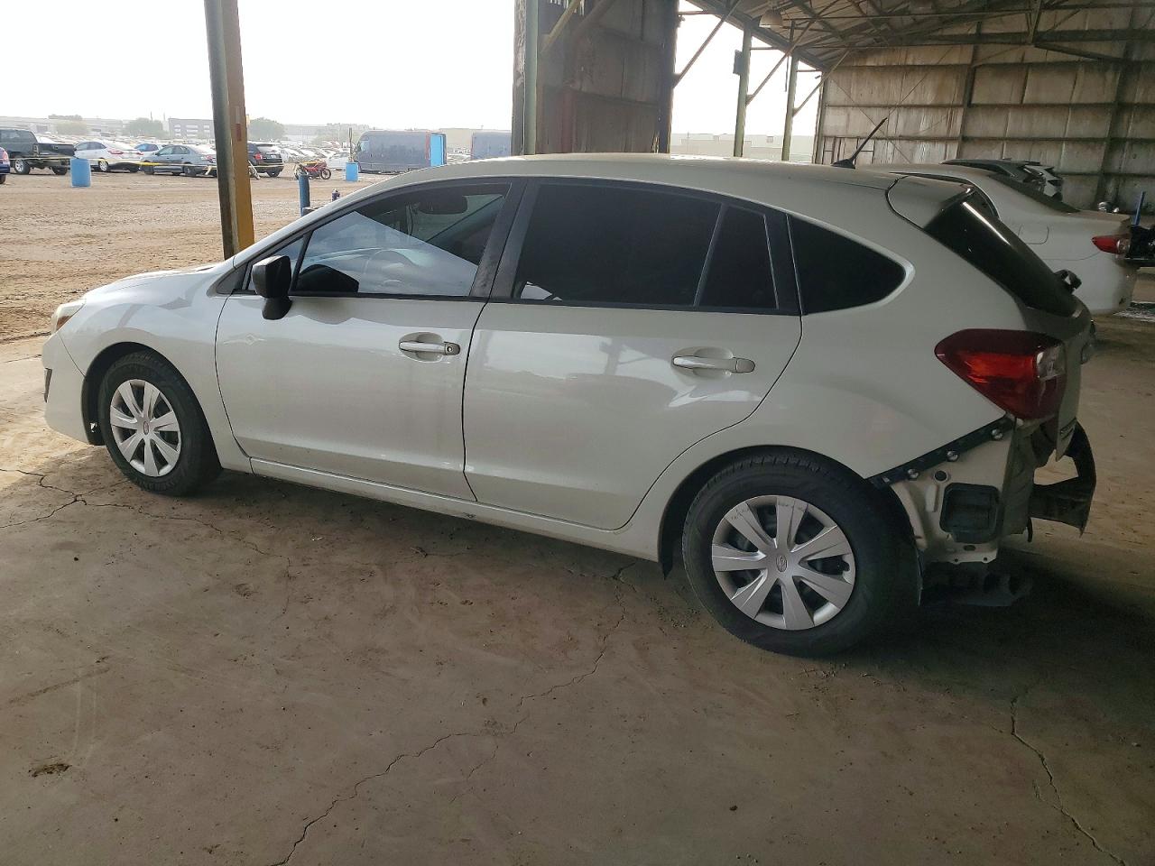2015 SUBARU IMPREZA photo 2