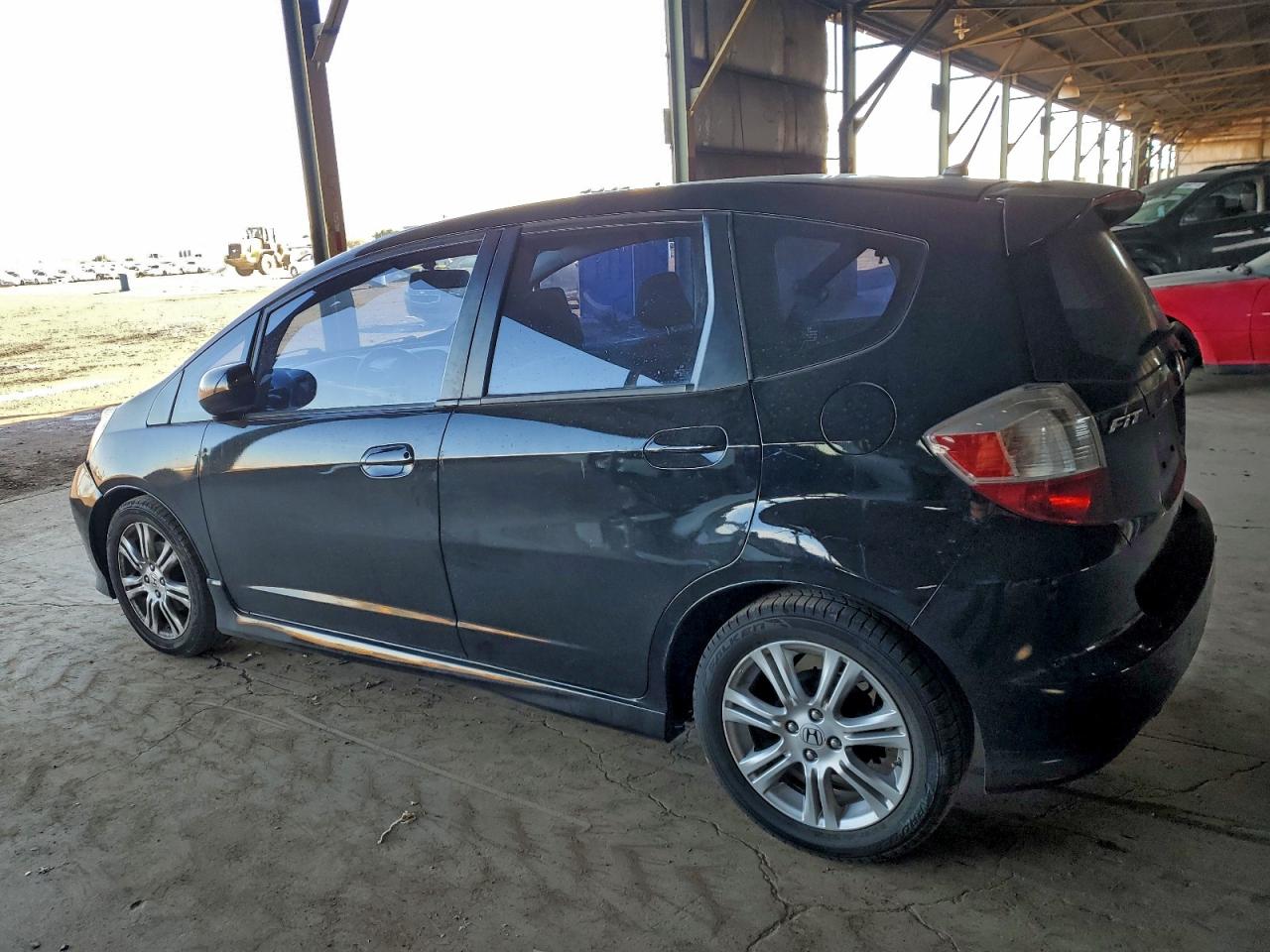 2011 HONDA FIT SPORT photo 2