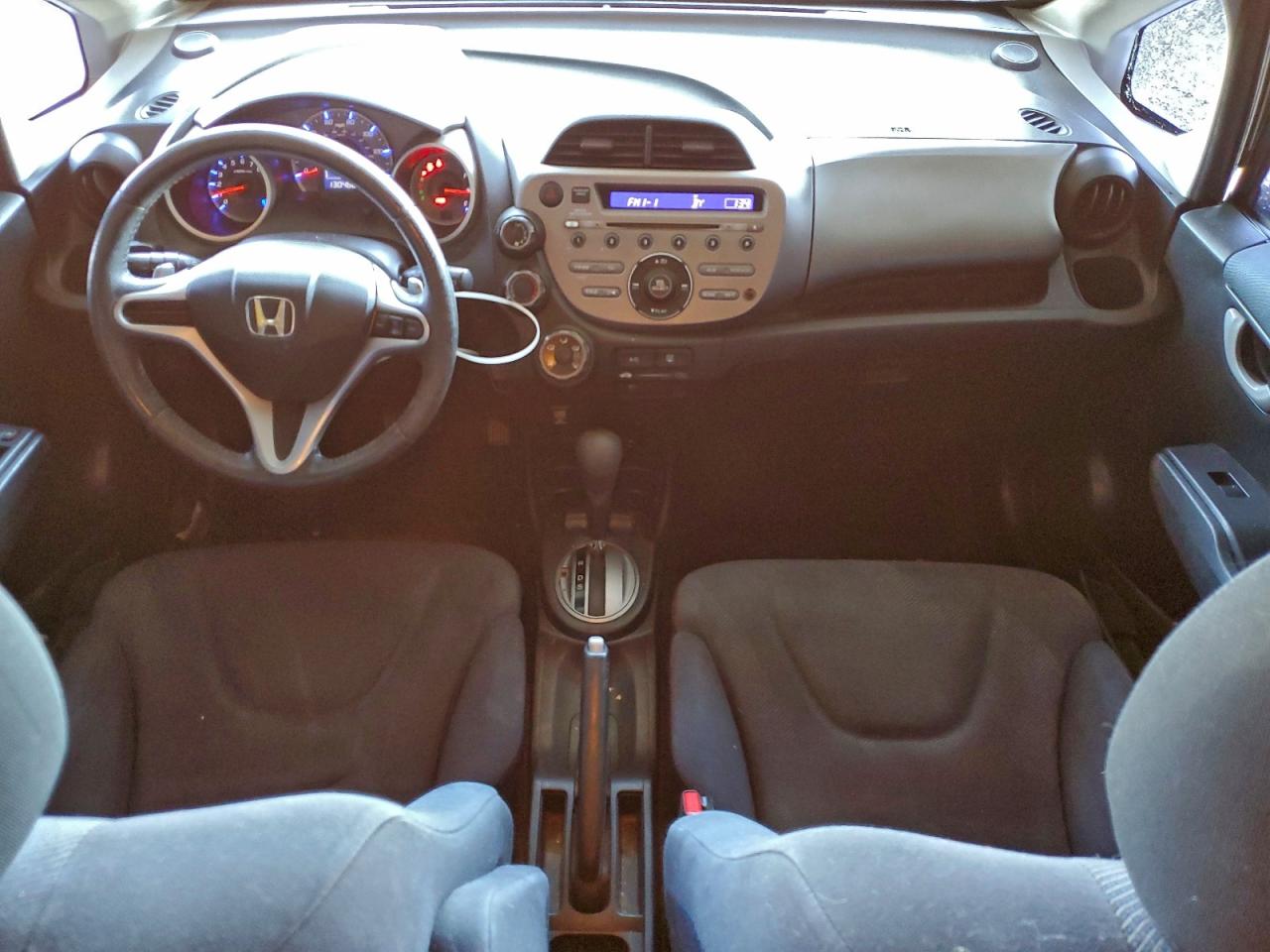 2011 HONDA FIT SPORT photo 8