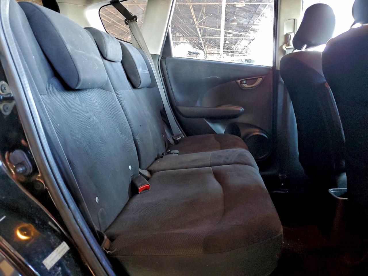 2011 HONDA FIT SPORT photo 10
