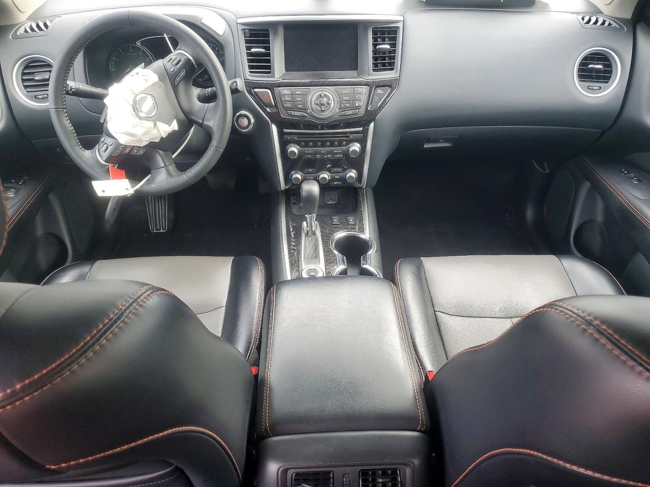 2020 NISSAN PATHFINDER SL photo 8