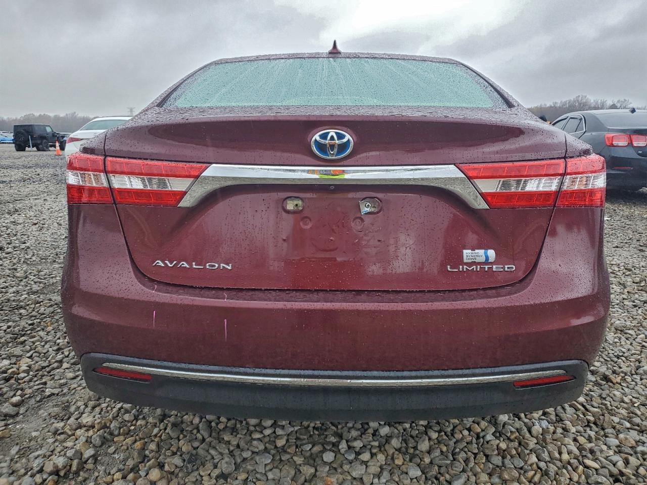 2013 TOYOTA AVALON HYBRID photo 6