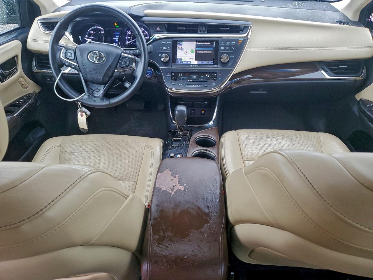 2013 TOYOTA AVALON HYBRID photo 8