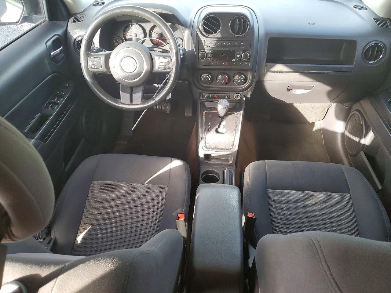 2014 JEEP PATRIOT LATITUDE photo 8