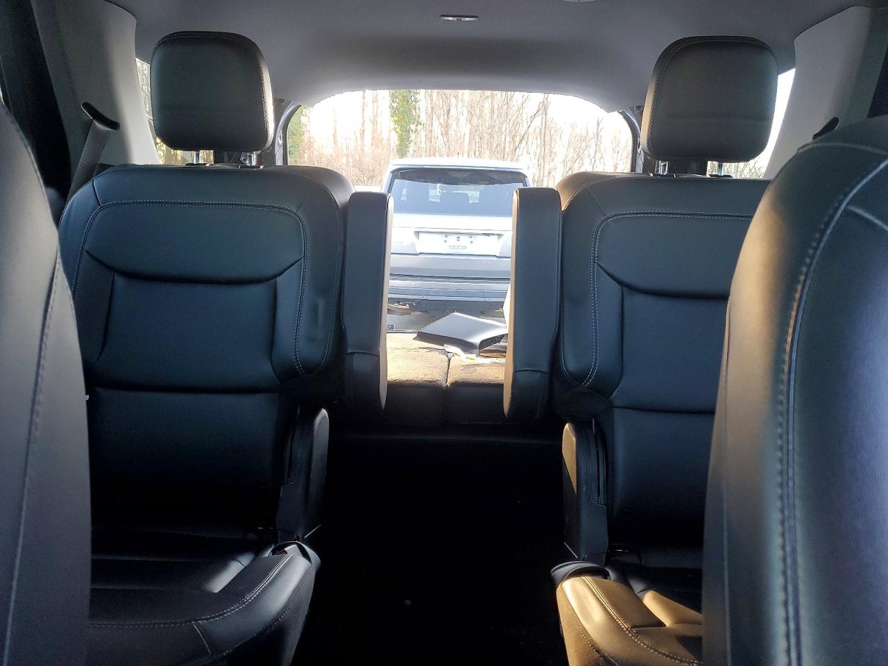 2024 FORD EXPLORER XLT photo 19