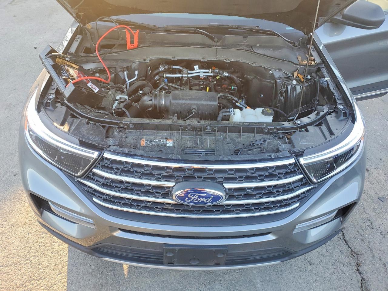 2024 FORD EXPLORER XLT photo 23