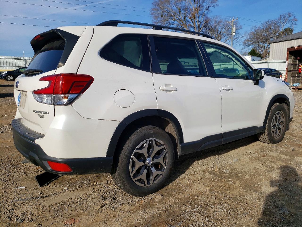 2020 SUBARU FORESTER PREMIUM photo 5