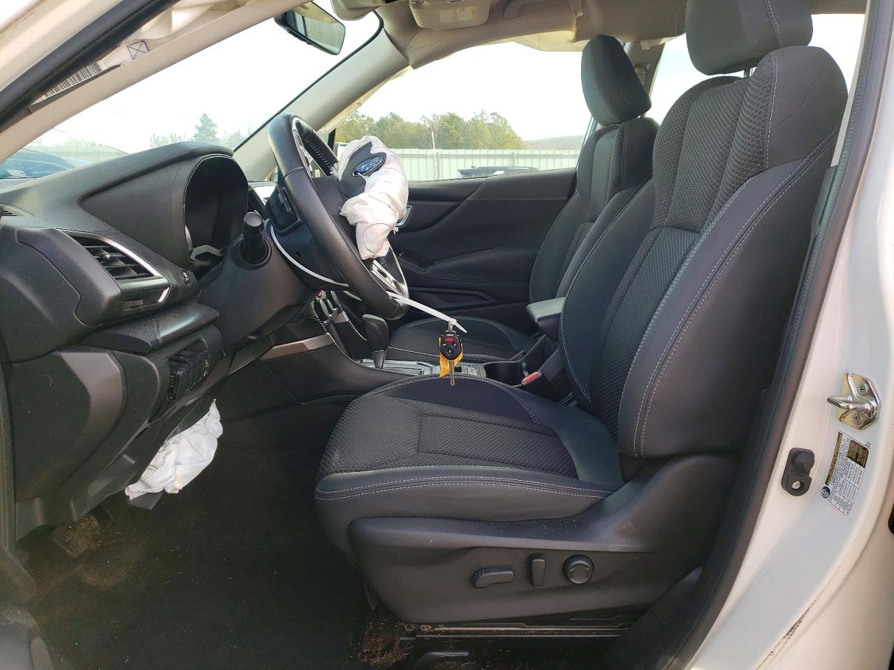 2020 SUBARU FORESTER PREMIUM photo 13