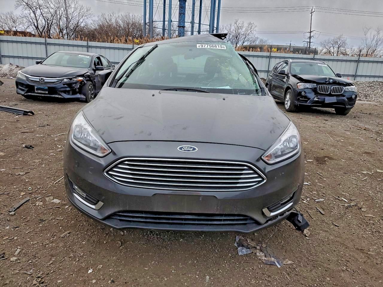 2018 FORD FOCUS TITANIUM photo 9