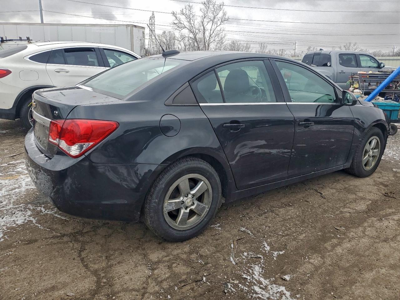 2016 CHEVROLET CRUZE LIMITED LT photo 5