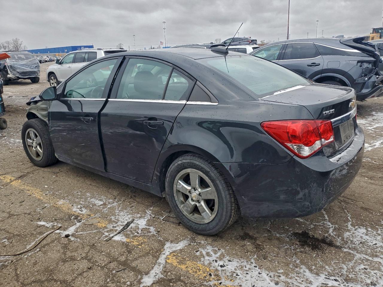 2016 CHEVROLET CRUZE LIMITED LT photo 3