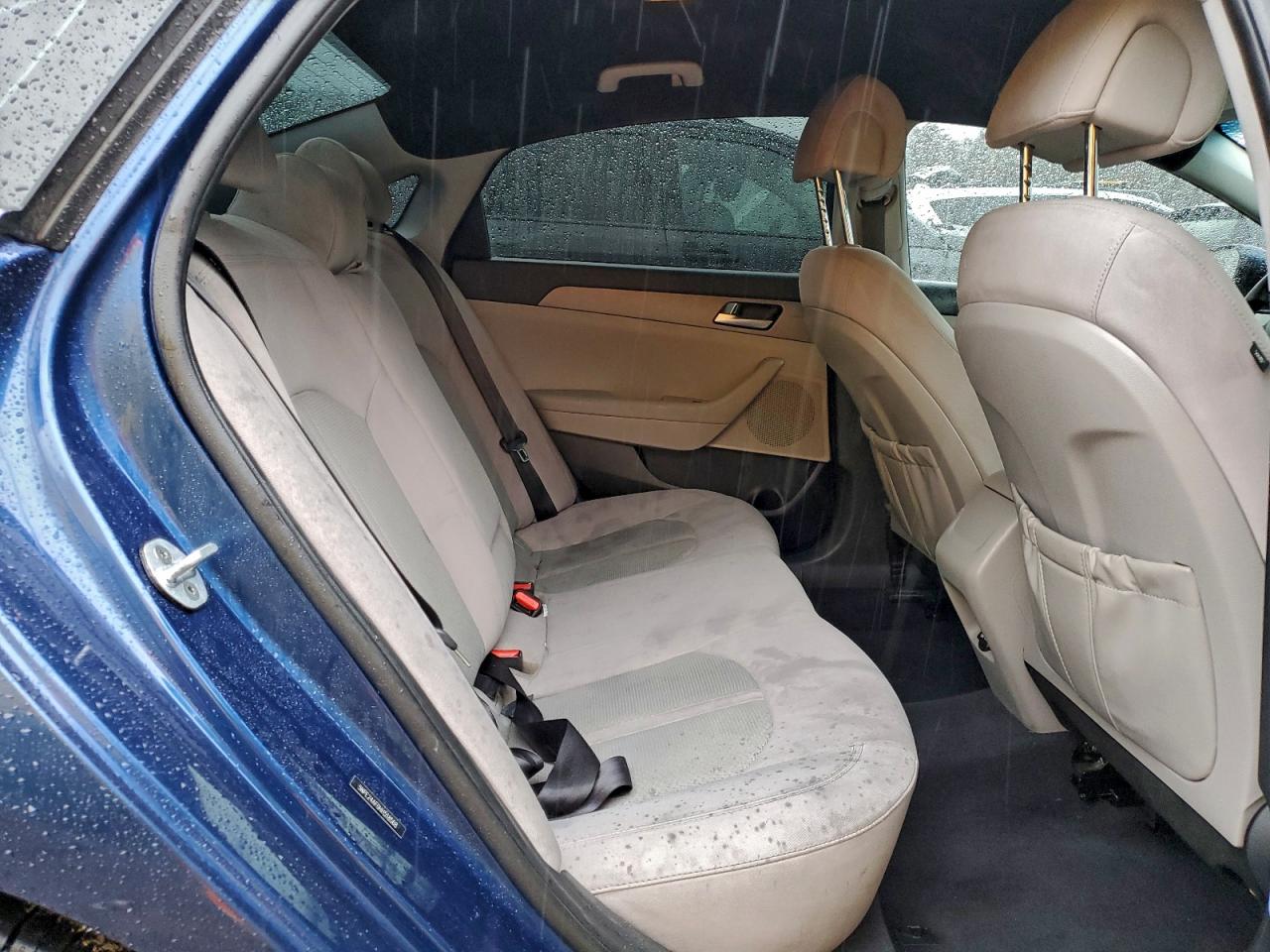 2017 HYUNDAI SONATA SE photo 19