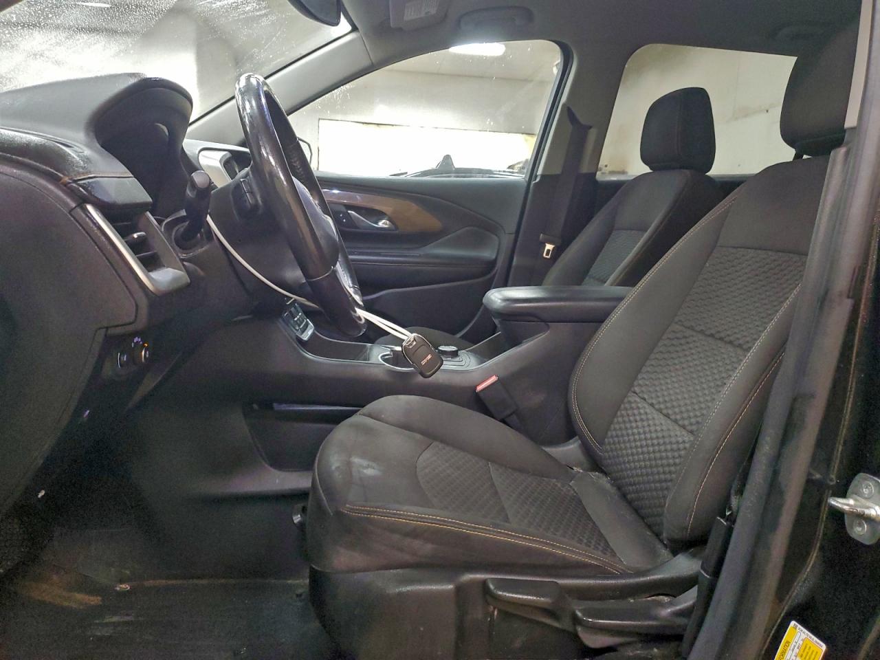2018 GMC TERRAIN SLE photo 7