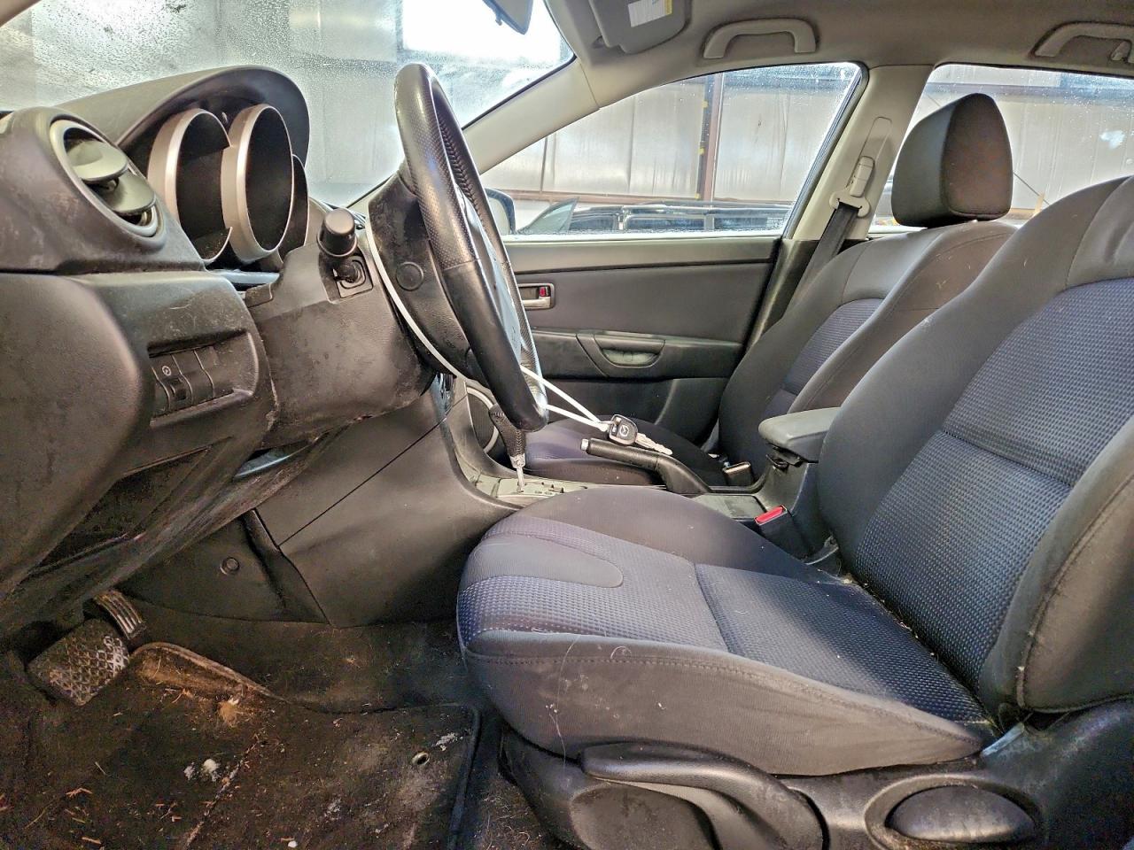 2006 MAZDA 3 HATCHBACK photo 7