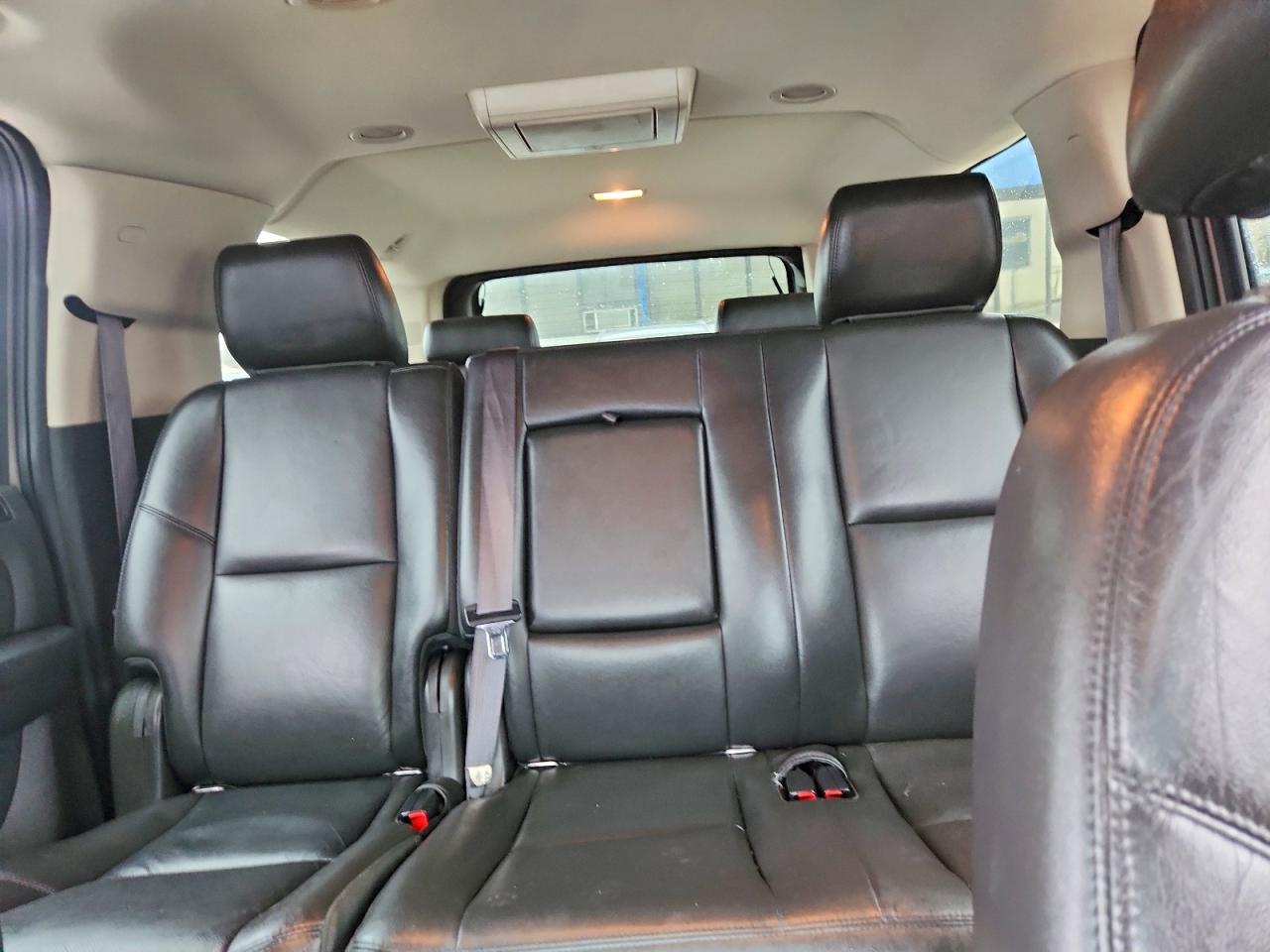 2013 CHEVROLET SUBURBAN K1500 LT photo 10