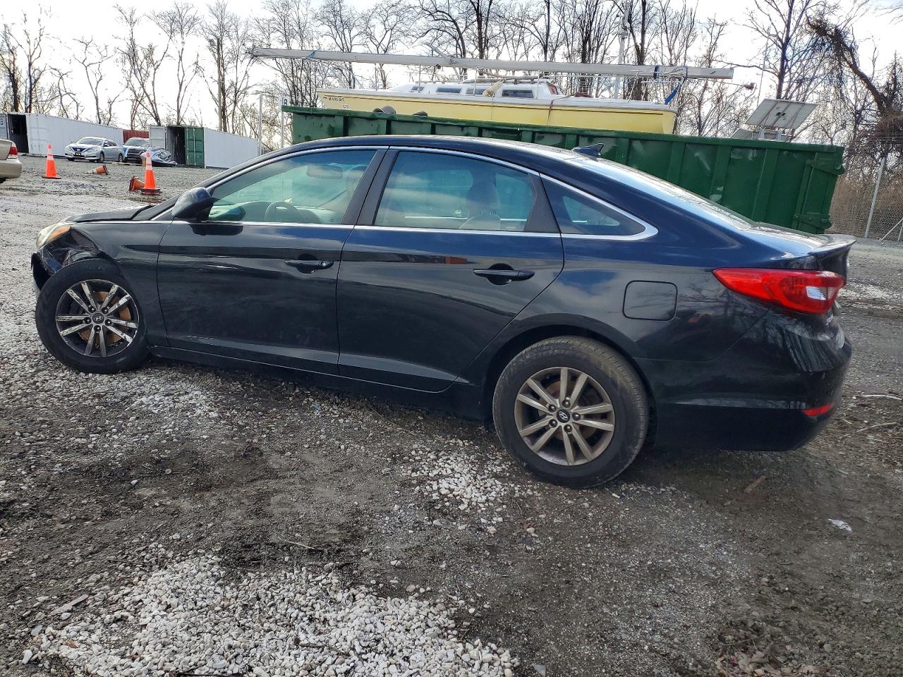 2017 HYUNDAI SONATA SE photo 2