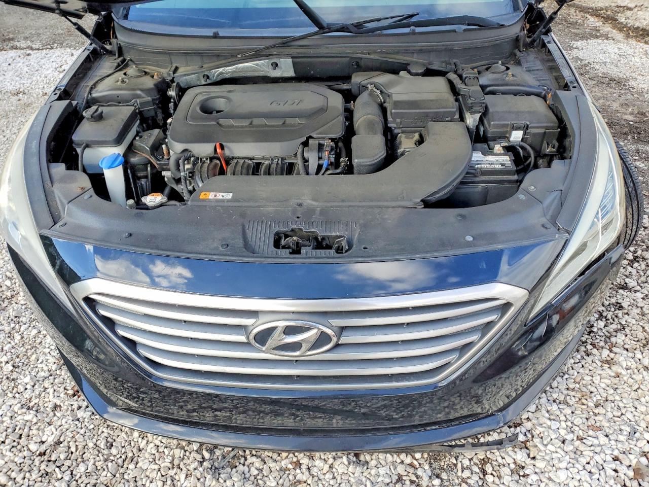 2017 HYUNDAI SONATA SE photo 11