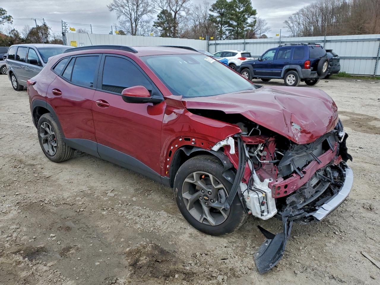 2025 CHEVROLET TRAX 1LT photo 4